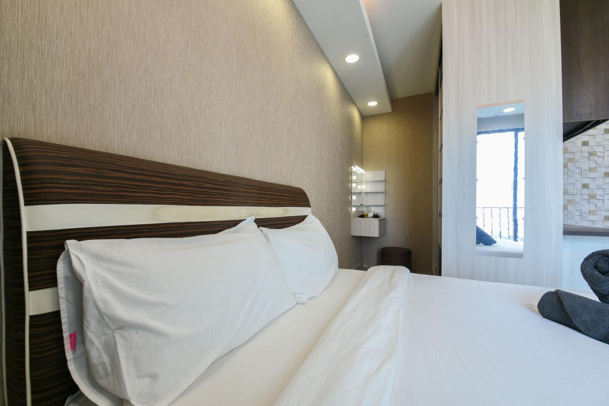 Miko'S Studio At Trefoil Setia Alam Apartment Exterior photo